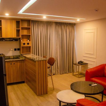 Bon Hotel Nest Ibadan Dış mekan fotoğraf