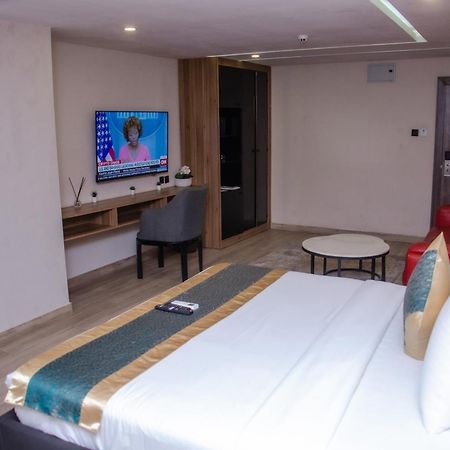 Bon Hotel Nest Ibadan Dış mekan fotoğraf