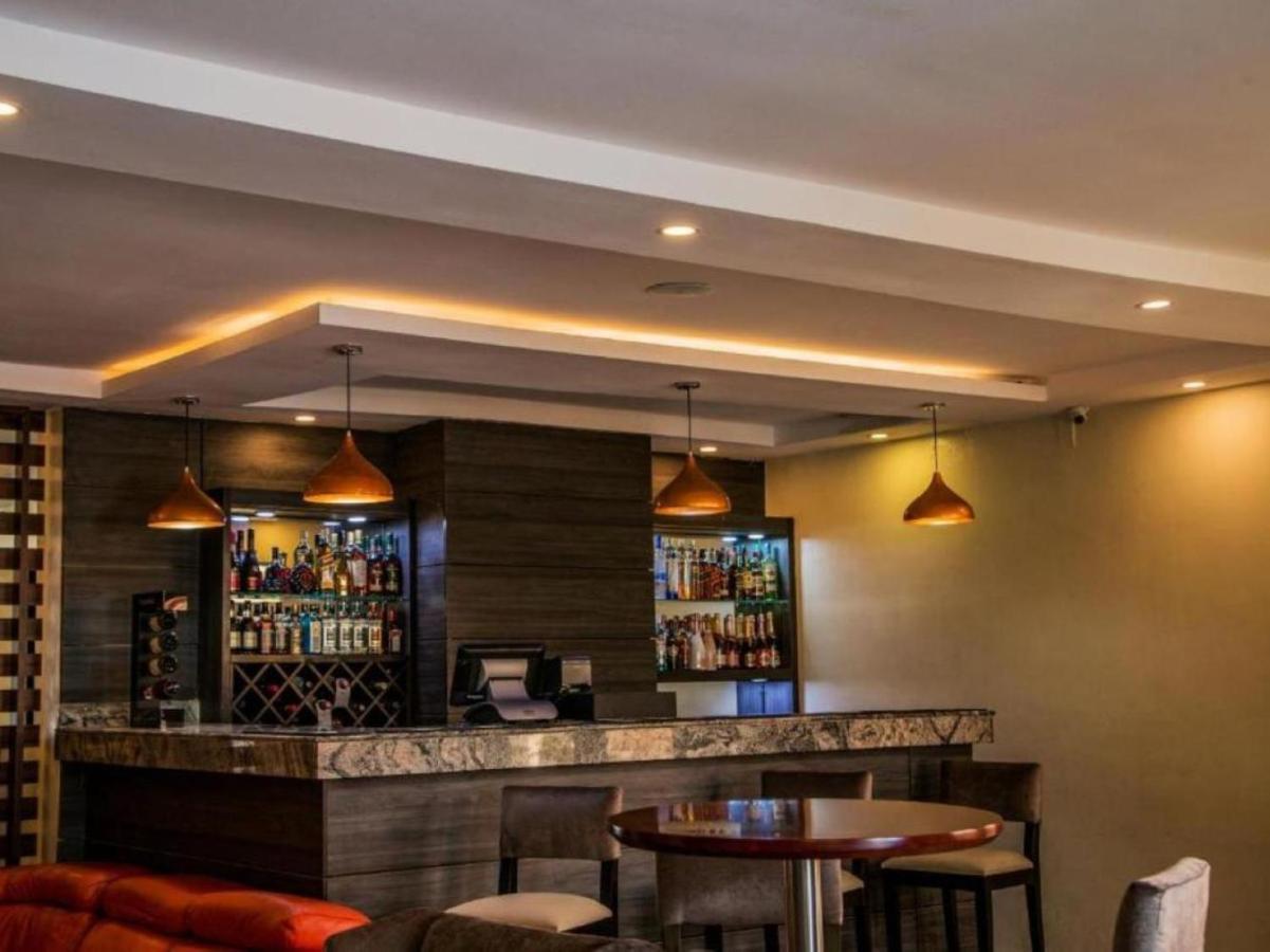 Bon Hotel Nest Ibadan Dış mekan fotoğraf