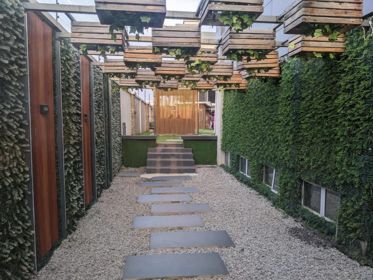 Bon Hotel Nest Ibadan Dış mekan fotoğraf
