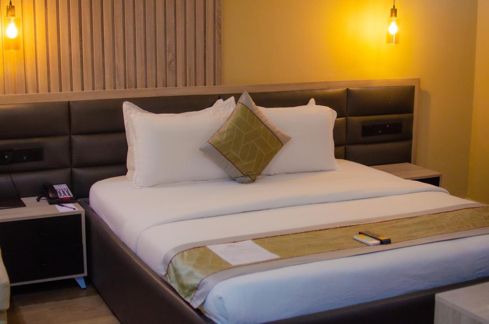 Bon Hotel Nest Ibadan Dış mekan fotoğraf
