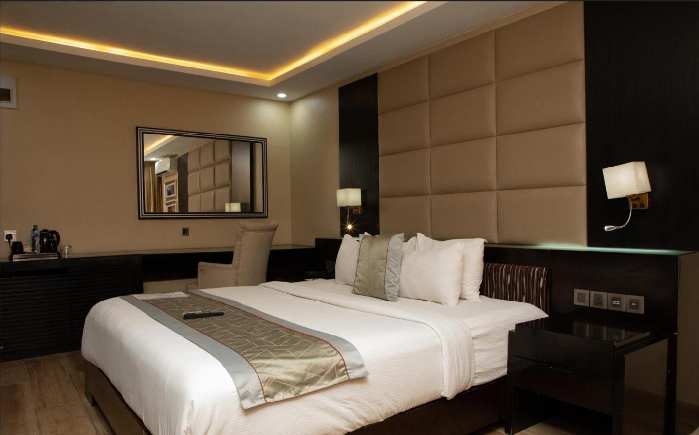 Bon Hotel Nest Ibadan Dış mekan fotoğraf